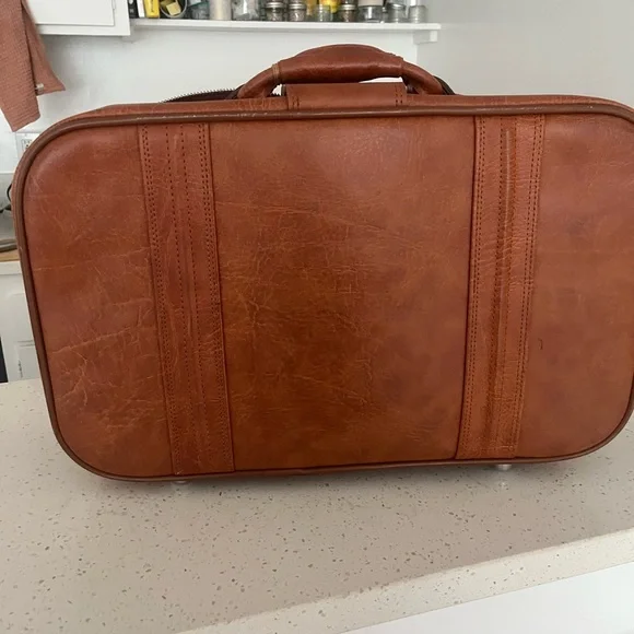 Vintage Faux Leather Briefcase - Picture 2 of 5